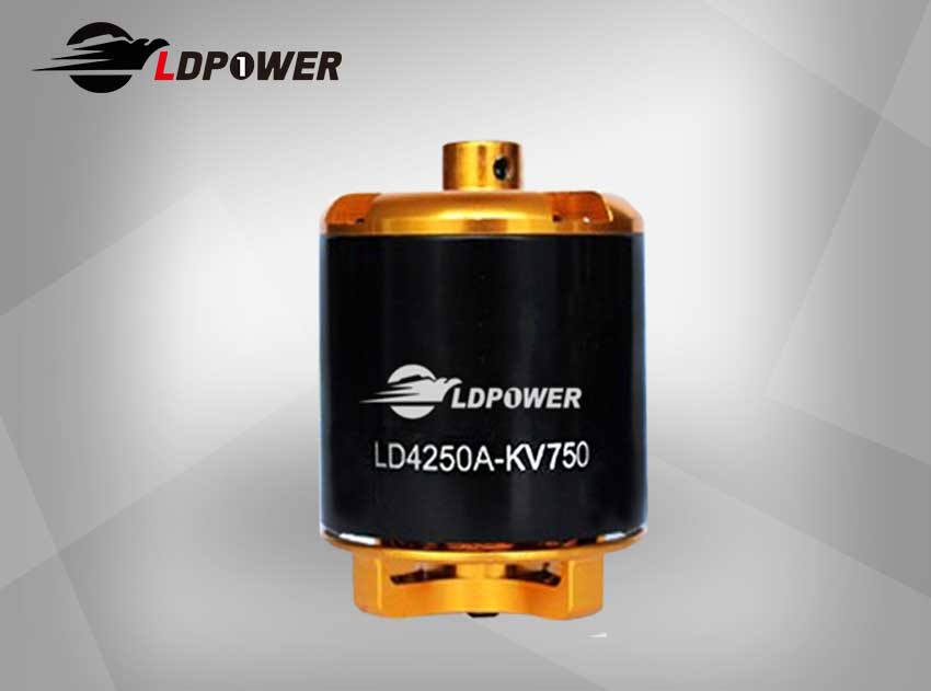 O 4250  Airplane motor